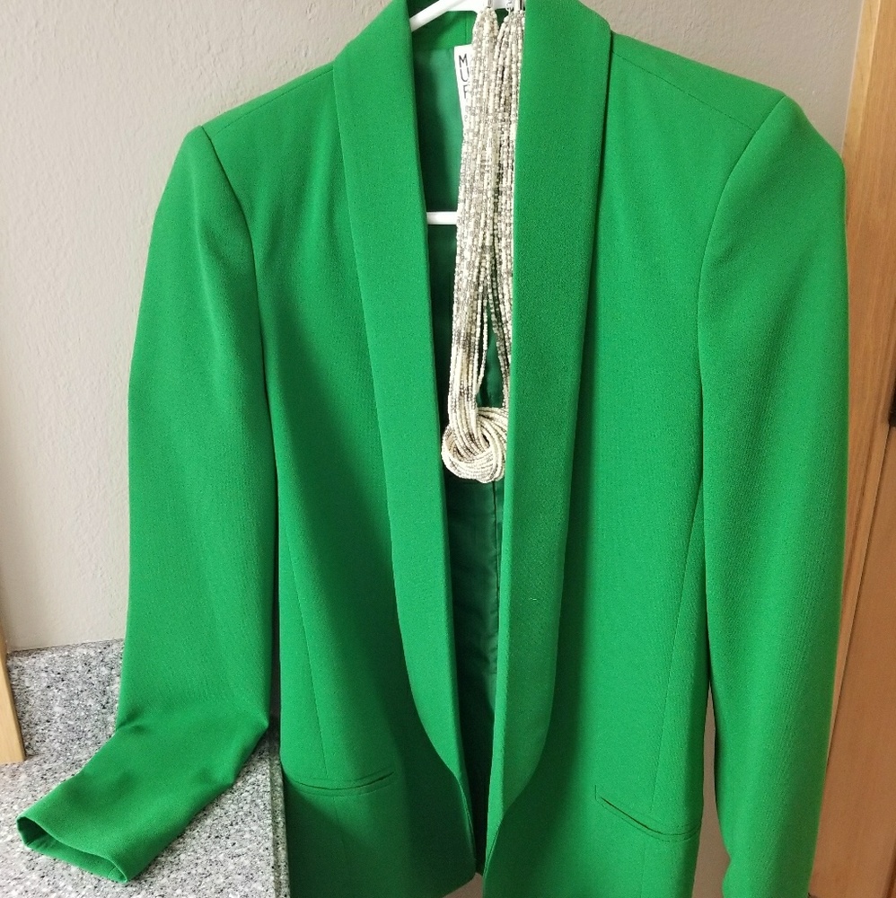 Cute Kelly Green Blazer with Necklace